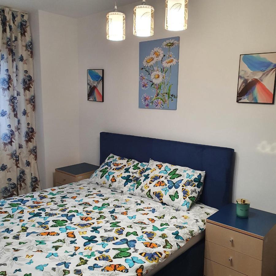 Apartamento Sendy Orşova Exterior foto
